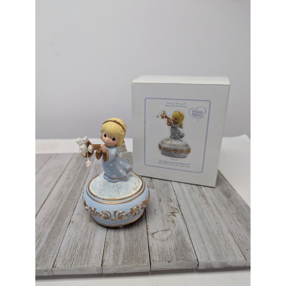 Precious Moments Trumpeting Angel Musical Figurine Hark The Herald Angels Sing